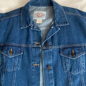 NWOT Super cute Jean jacket!